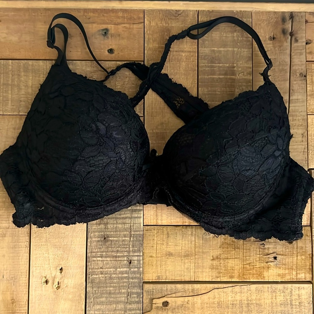 34C black lace bra